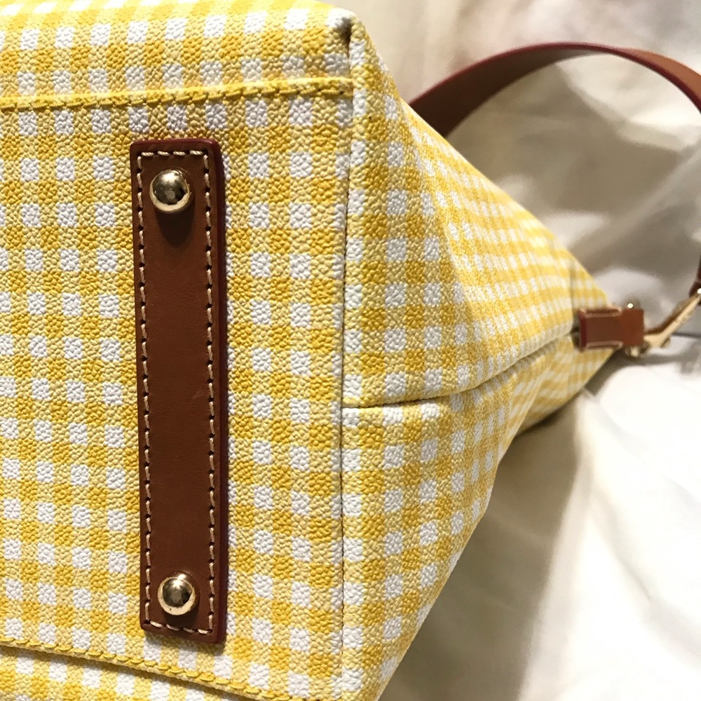 GUC Dooney & Bourke Yellow Gingham Sac - Picture 4 of 12